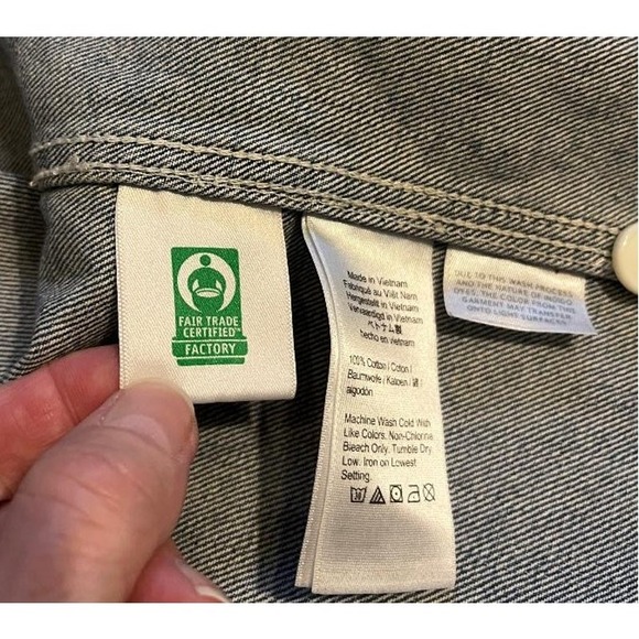 J.Crew Denim Button-Down Shirt Women Size L Blue Medium Wash Cowgirl Preppy Y2K - Picture 6 of 9